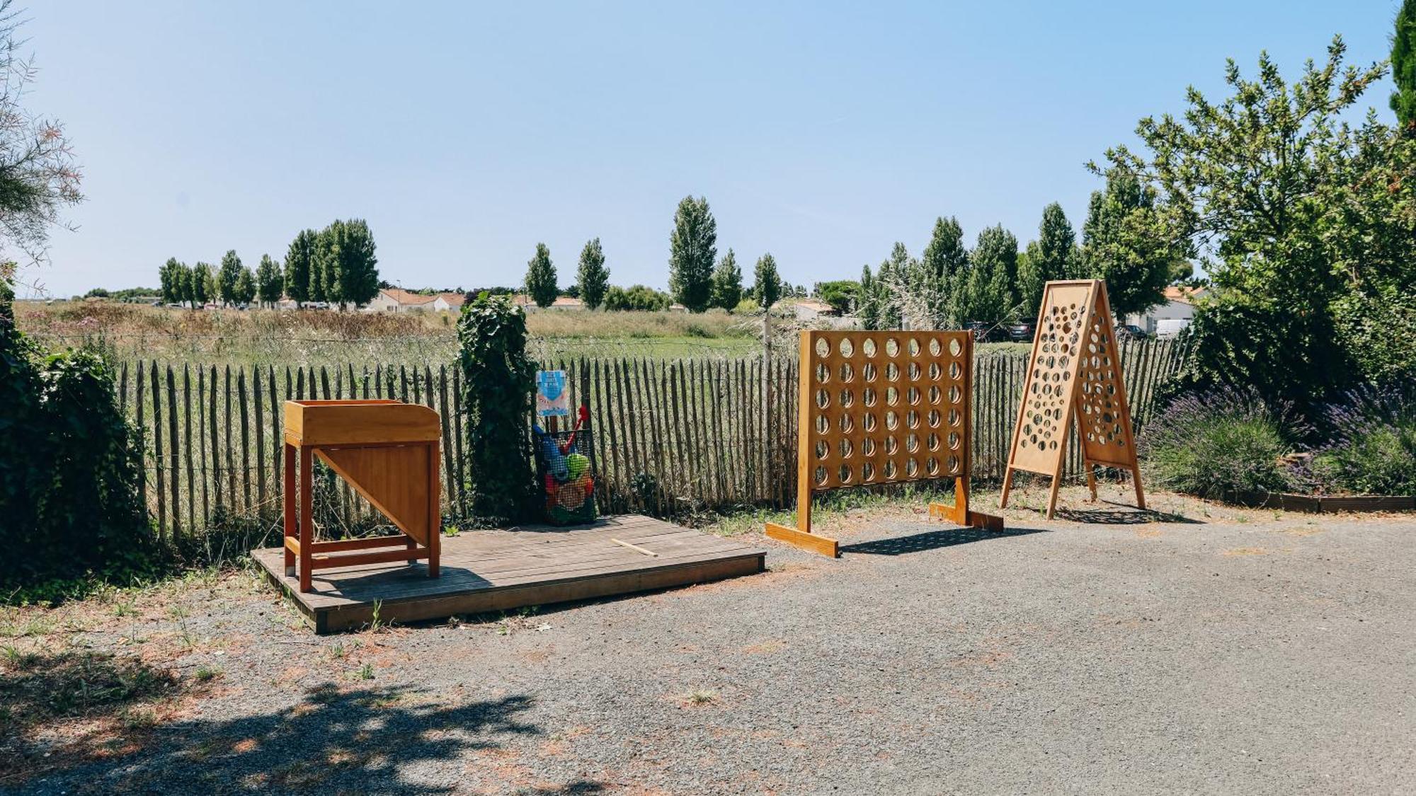 Camping La Pree Les Portes-en-Re Dış mekan fotoğraf