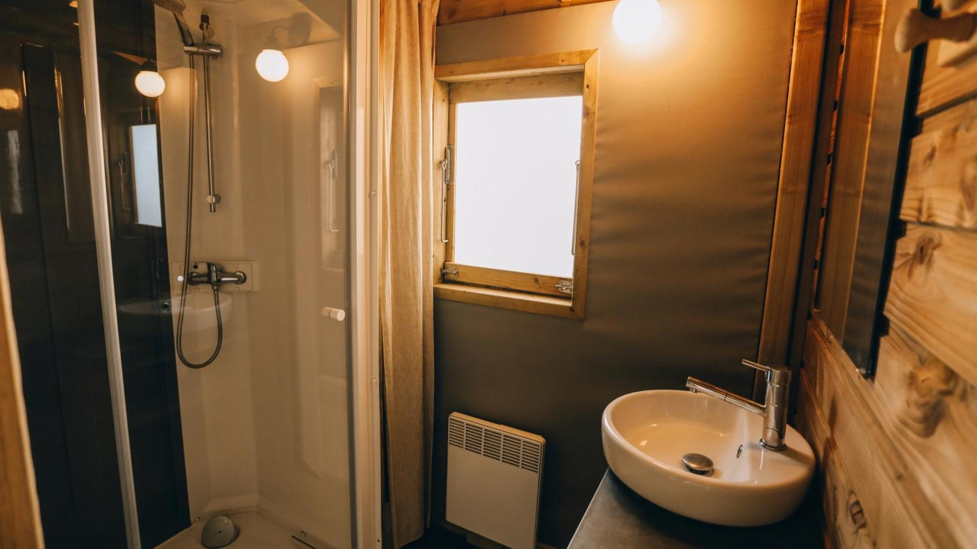 Camping La Pree Les Portes-en-Re Oda fotoğraf